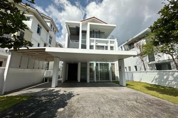 Jalan Seri Tanjung Pinang 