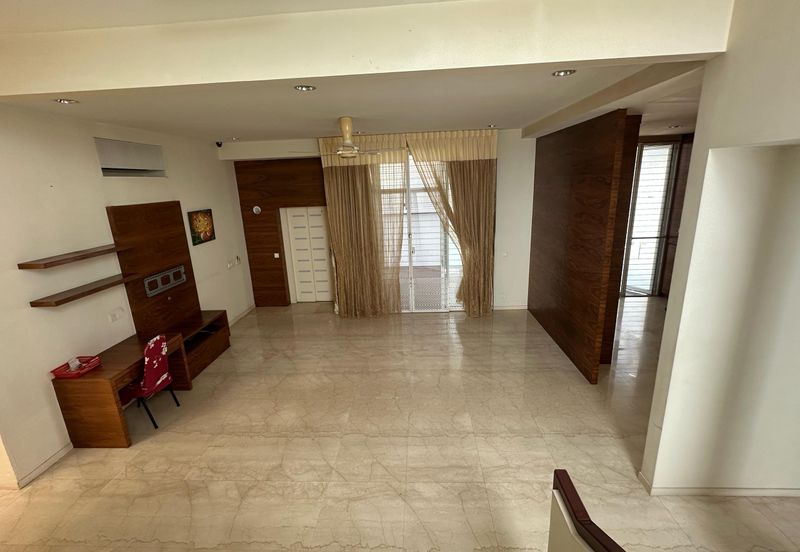 Jalan Seri Tanjung Pinang 