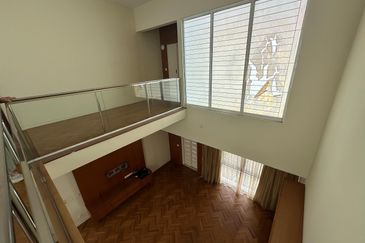 Jalan Seri Tanjung Pinang 