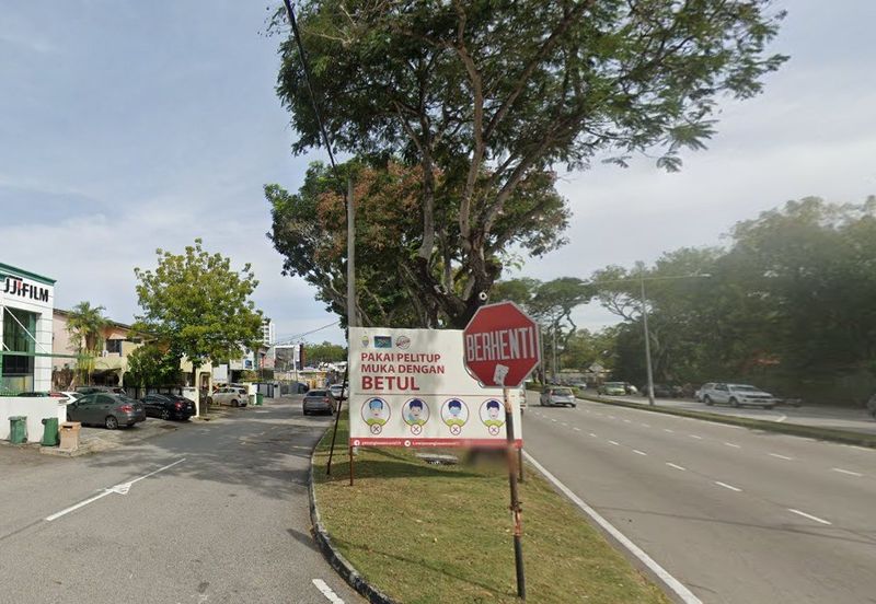 Jalan Masjid Negeri