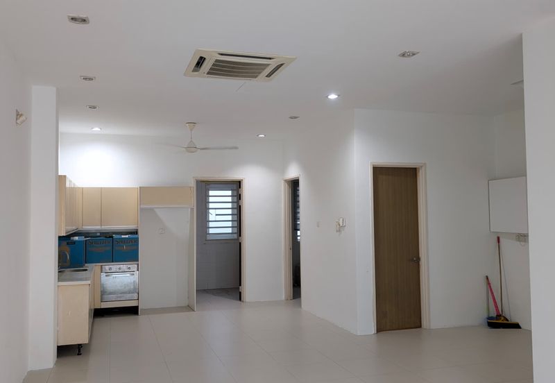 Lintang Lembah Permai 1