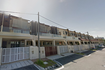 Lintang Pantai Jerjak 6