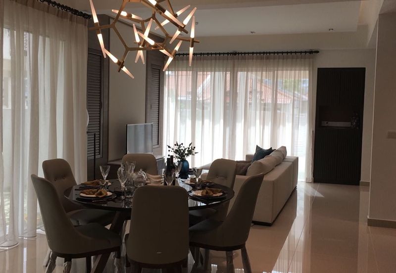 Lintang Pantai Jerjak 6