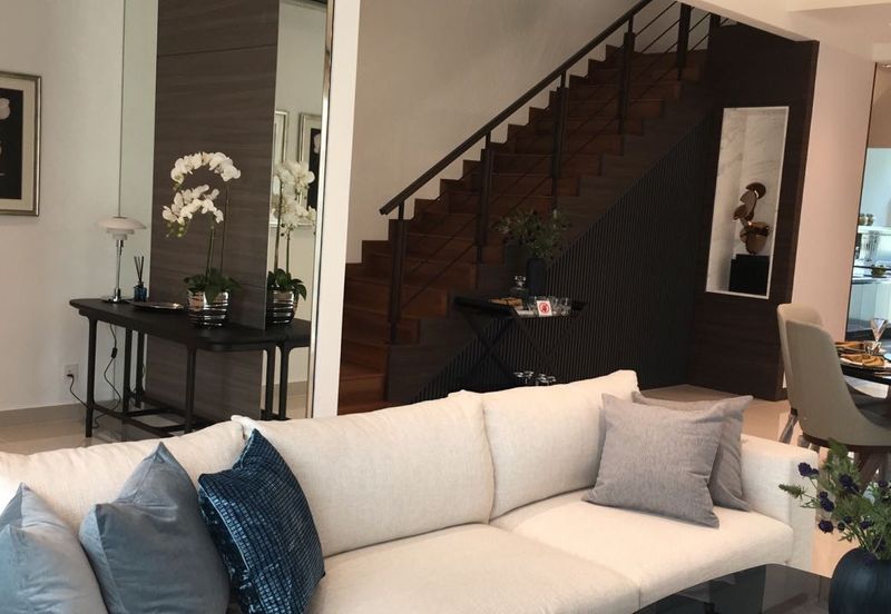 Lintang Pantai Jerjak 6