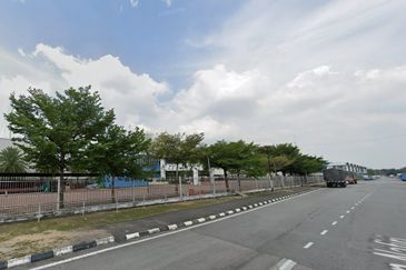 Jalan Sungai Bakap