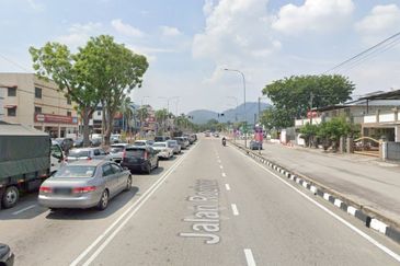 Jalan Rozhan
