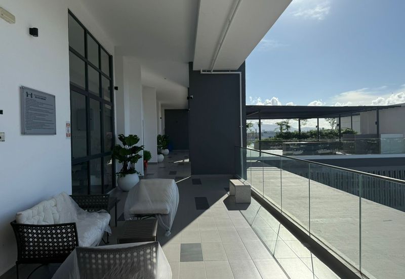 Greenview Pavilion Residence