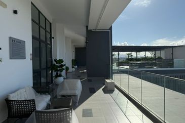 Greenview Pavilion Residence