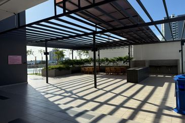 Greenview Pavilion Residence