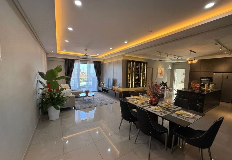 Greenview Pavilion Residence