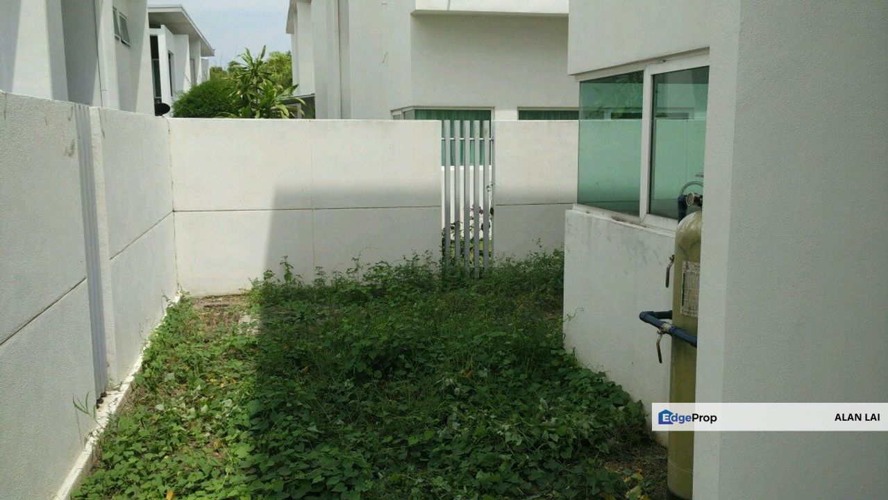 Best Buy semi-D 40x80 freehold cyberjaya, Selangor, Cyberjaya