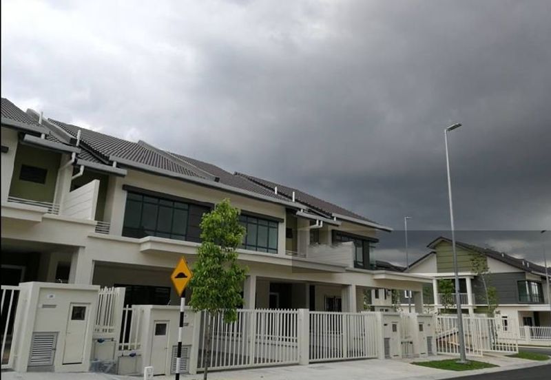 Avista @ Warisan Puteri