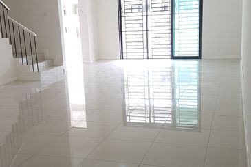 Avista @ Warisan Puteri