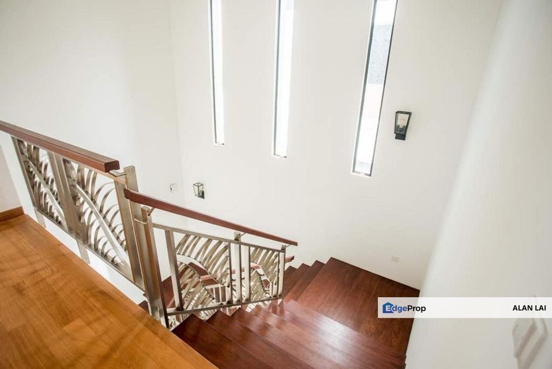 LOW DOWN TAMAN NUSA DUTA 3 Bungalow, setia ecocity, Johor, Johor Bahru