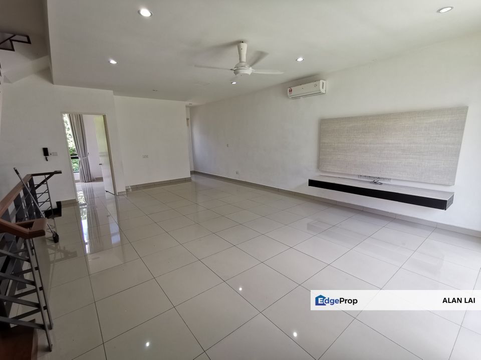 Sunway Eastwood, Villa Avenue Taman Equine, Selangor, Seri Kembangan