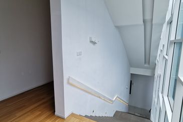 Perdana Lakeview East