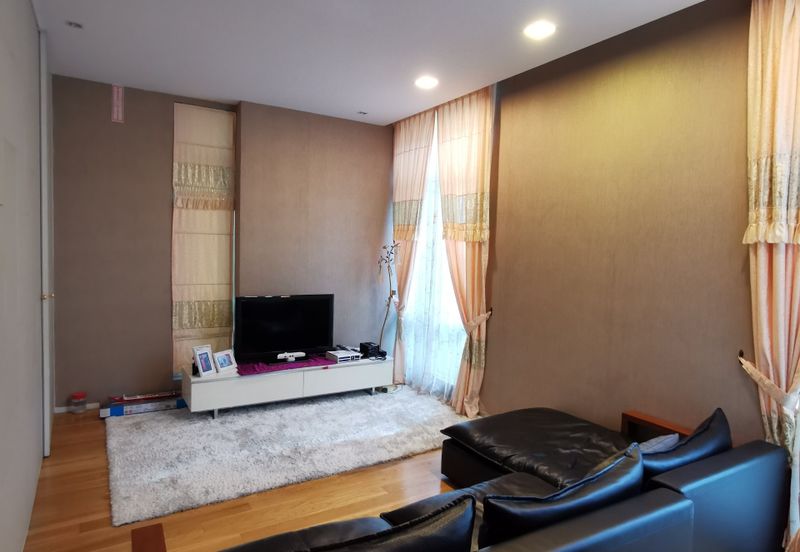 Perdana Lakeview East