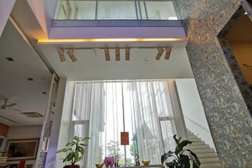 Perdana Lakeview East