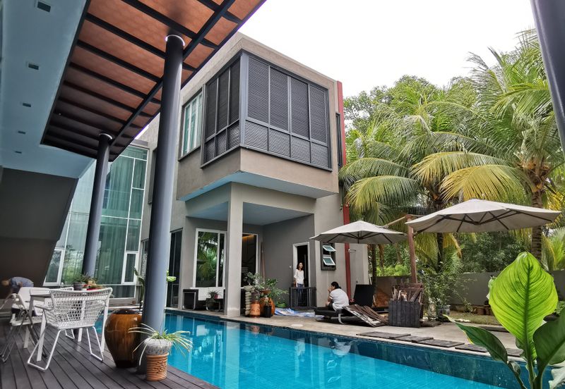 Perdana Lakeview East