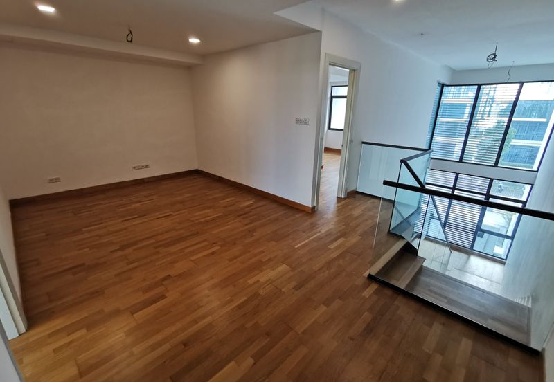 3 Storey Villa Citrine, Cristal serin residence Cy