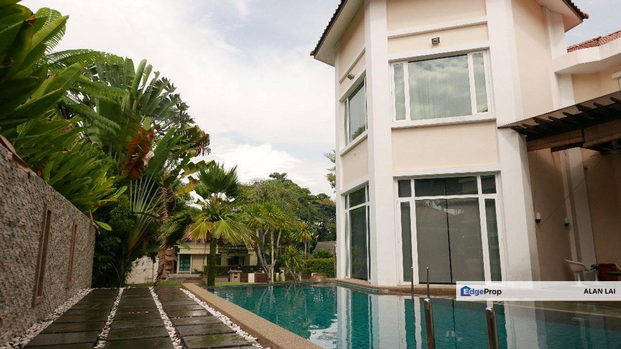 2 storey bungalow Bukit Gita bayu, Gita Bayu Villa, Selangor, Seri Kembangan