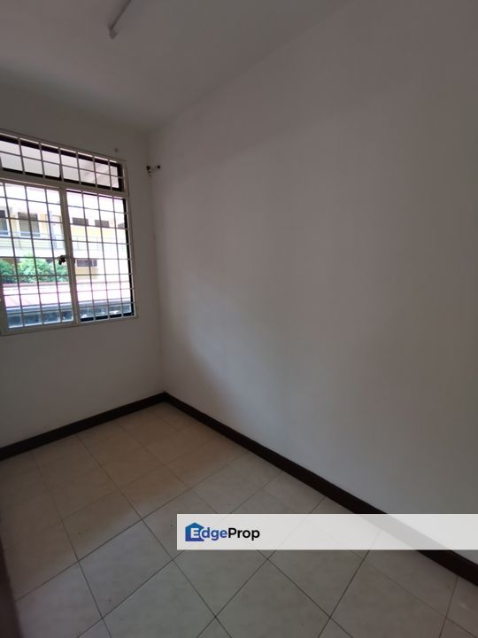 Below Market Cyberia smarthome 0% townhouse I, tow, Selangor, Sepang