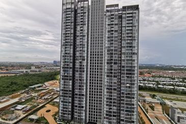 LakeFront Residence Cyberjaya