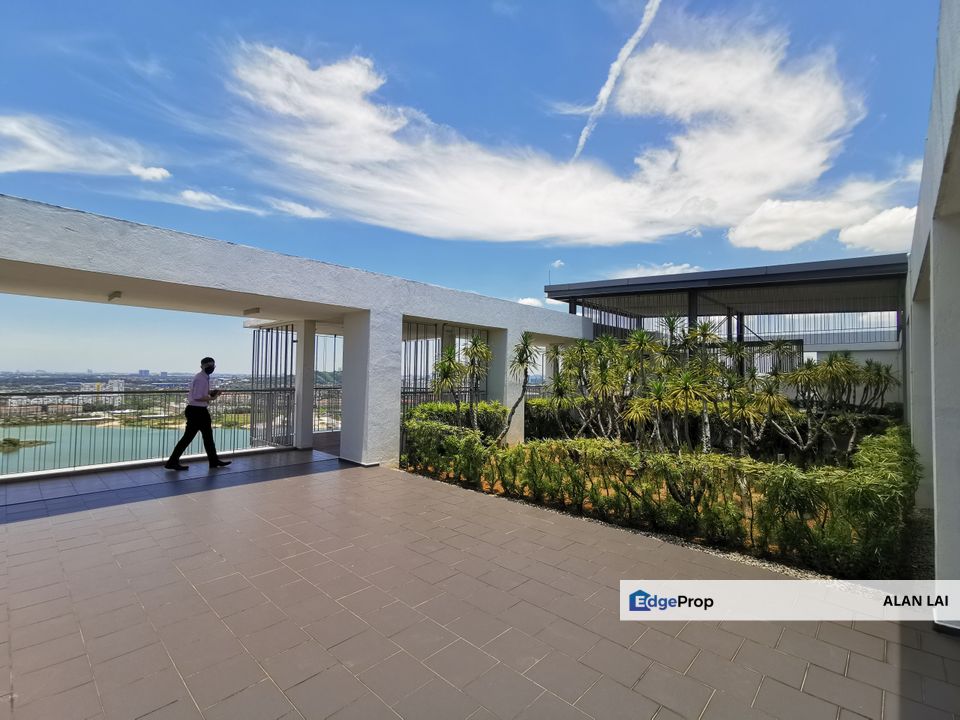 Best Buy 3.5 storey villa D'island, Taman Putra Pr, Selangor, Puchong