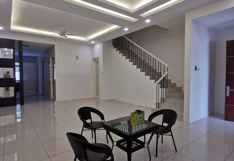 Avista @ Warisan Puteri