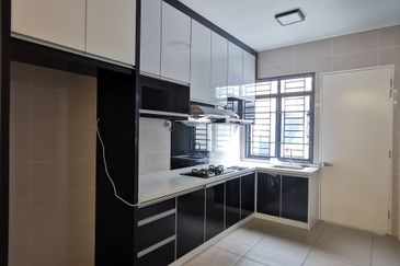 Avista @ Warisan Puteri