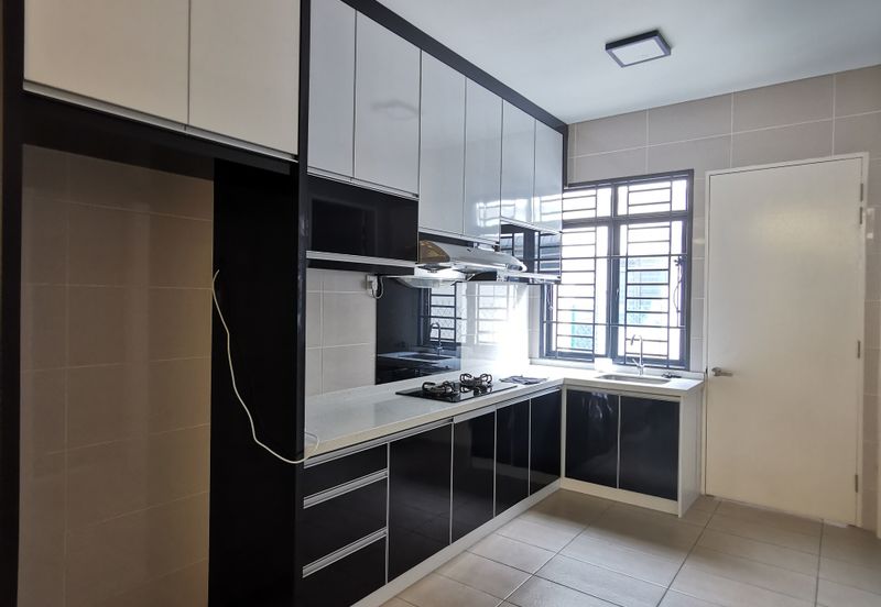 Avista @ Warisan Puteri