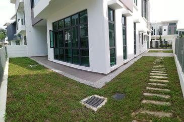 Sejati Residences (Amelia)