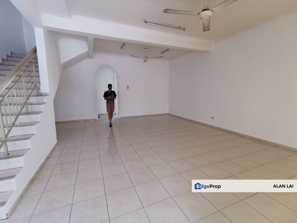 Nilai taman desa melati 22x75 full loan facing ope, Negeri Sembilan, Nilai