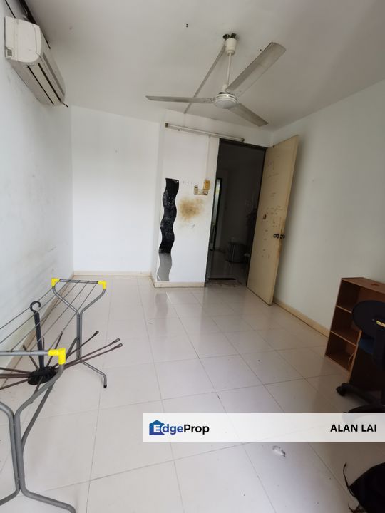 Best Buy Cyberia smarthome townhouse II, Selangor, Sepang