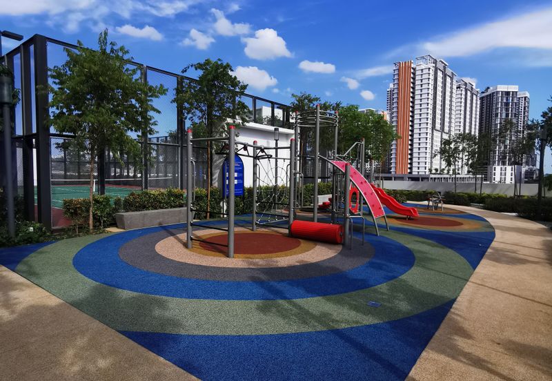 Lake Point Residence