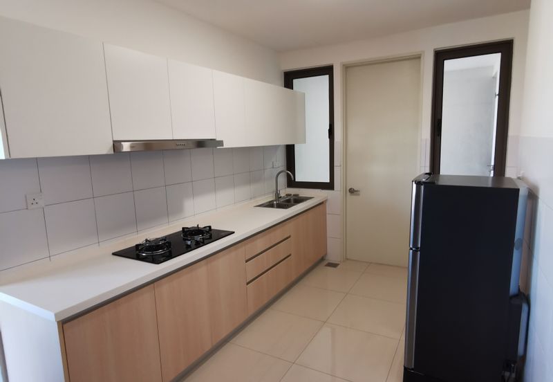 Lake Point Residence