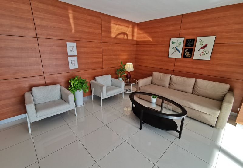 Lake Point Residence