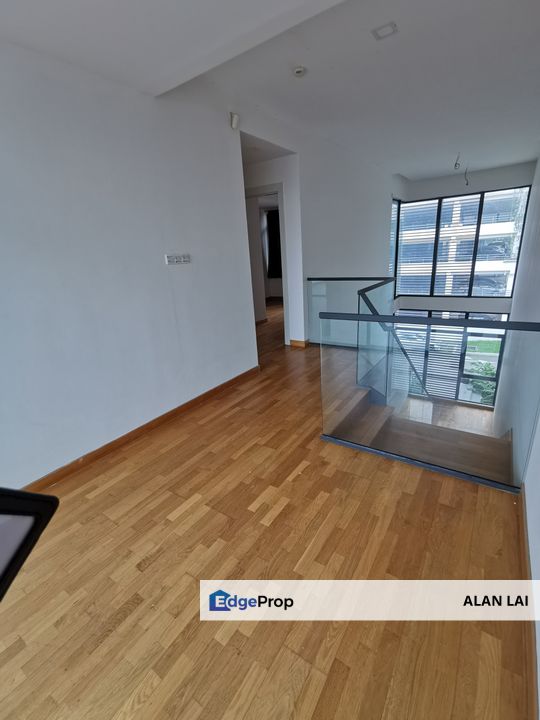 Best Buy 3 Storey Villa Citrine, Cristal serin residence Cyberjaya, Selangor, Cyberjaya