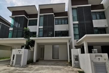 Cristal Serin Residence