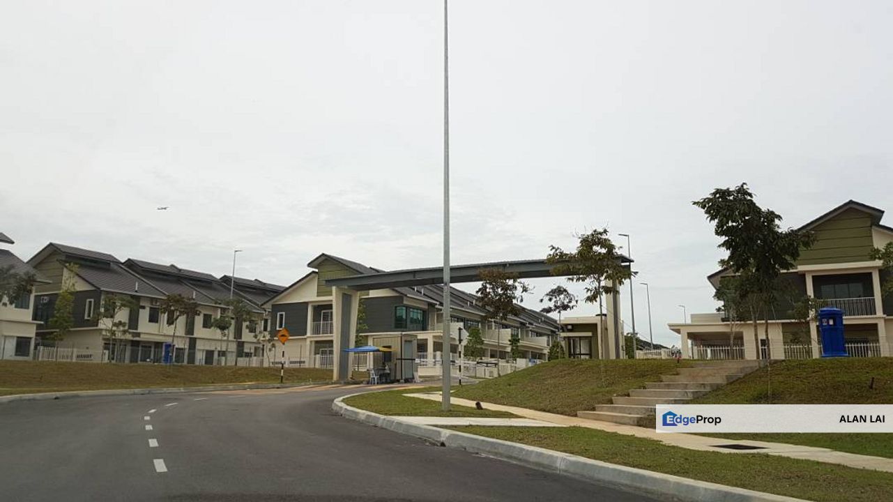 2 storey Best Buy Avista, Warisan Puteri, Kota warisan 22x75 Freehold, Selangor, Sepang