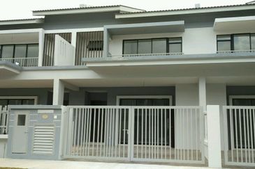 Avista @ Warisan Puteri