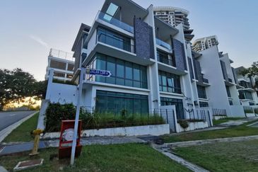 Cristal Serin Residence