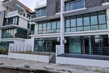 Cristal Serin Residence