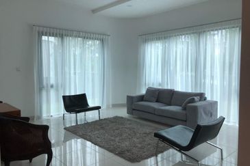 Lepironia Gardens, Setia Eco Glades