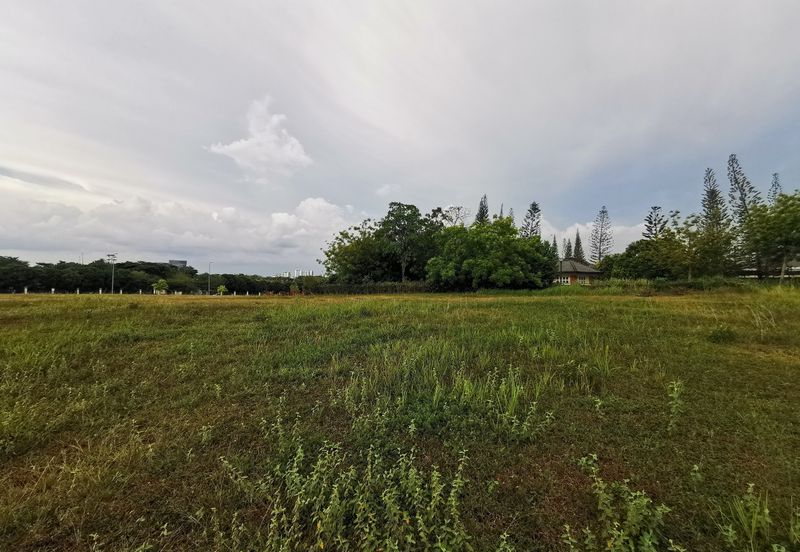 Perdana Lakeview West