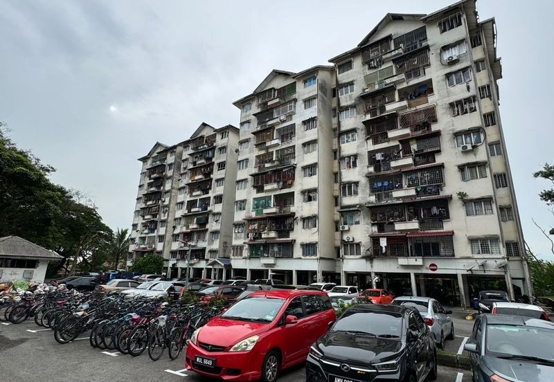 Flat Taman Bunga Negara