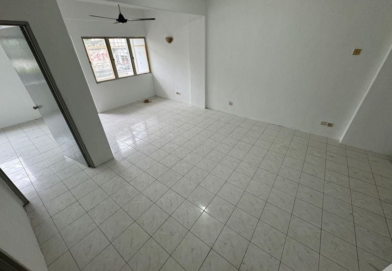 Flat Taman Bunga Negara