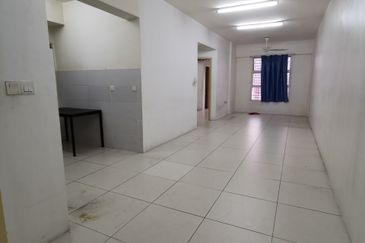 Calisa M @ Calisa Residences