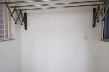 Calisa M @ Calisa Residences