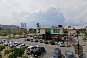 Best Rent ground shop Galleria CBD Perdana D'pulze Cyberjaya